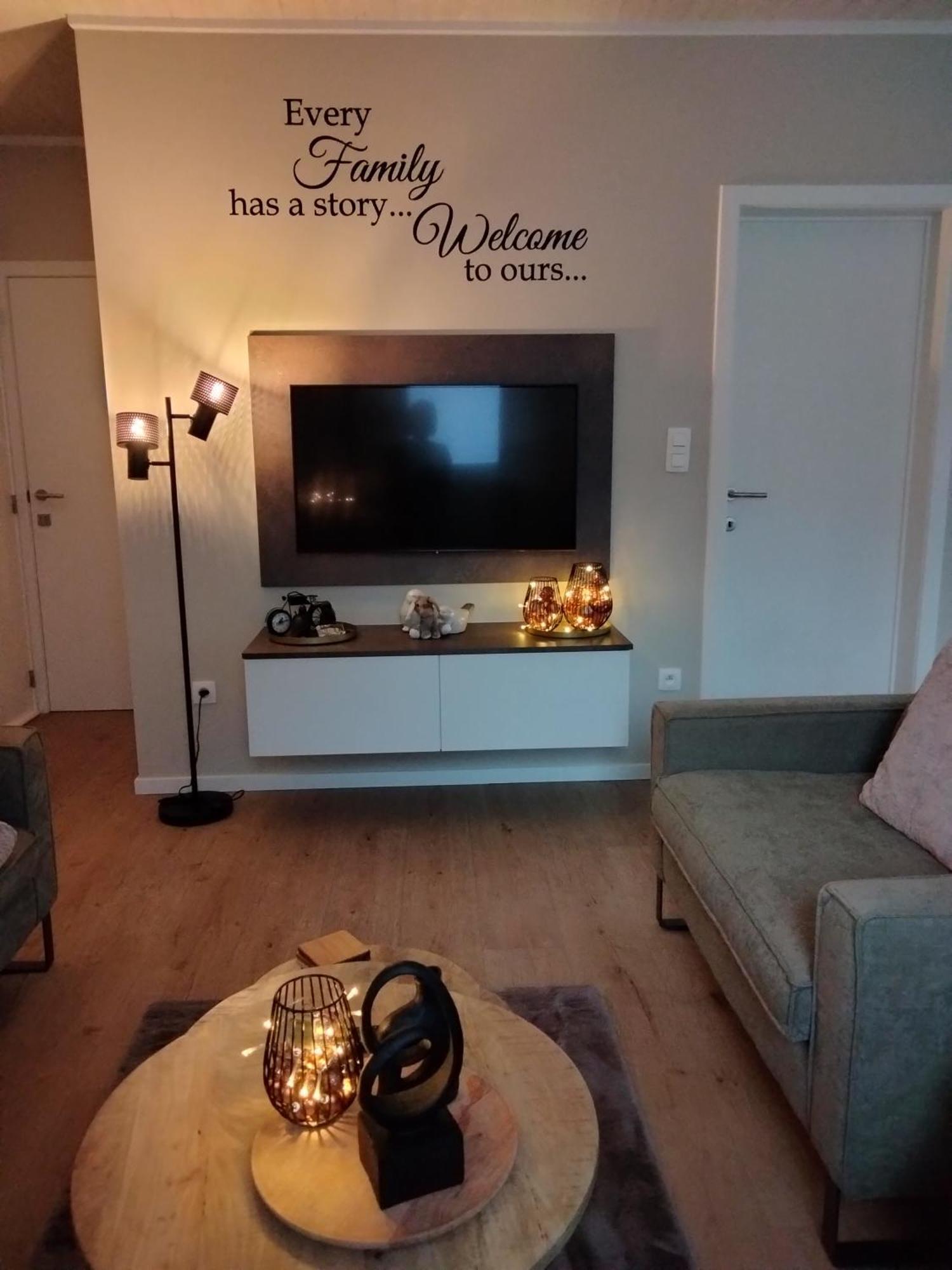 Theressa - Free Wifi En Netflix Zutendaal Bagian luar foto